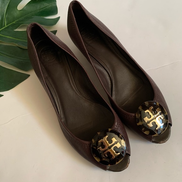 Tory Burch Shoes - Tory Burch tortoise peep toe platform sandals
